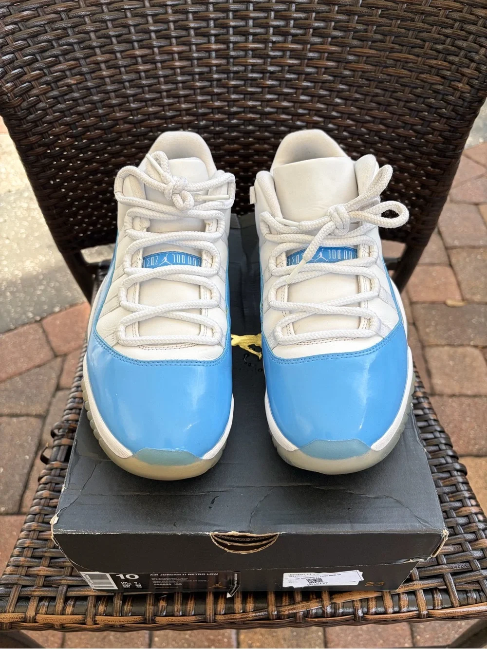 Air Jordan 11 Retro Low University Blue UNC 2017 Men’s Size 10 OG Box